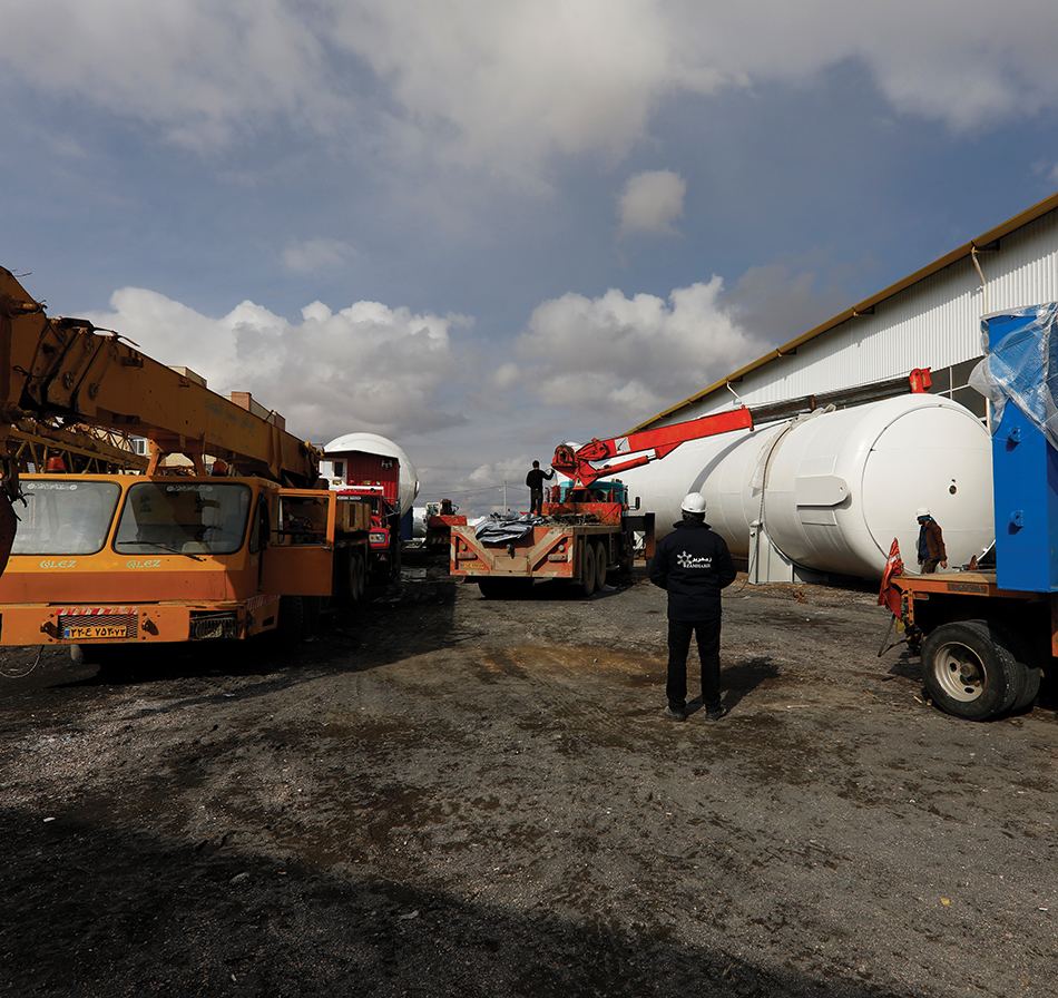 STEEL TANKS :Specifications Cryogenic tanks usable in the steel industry