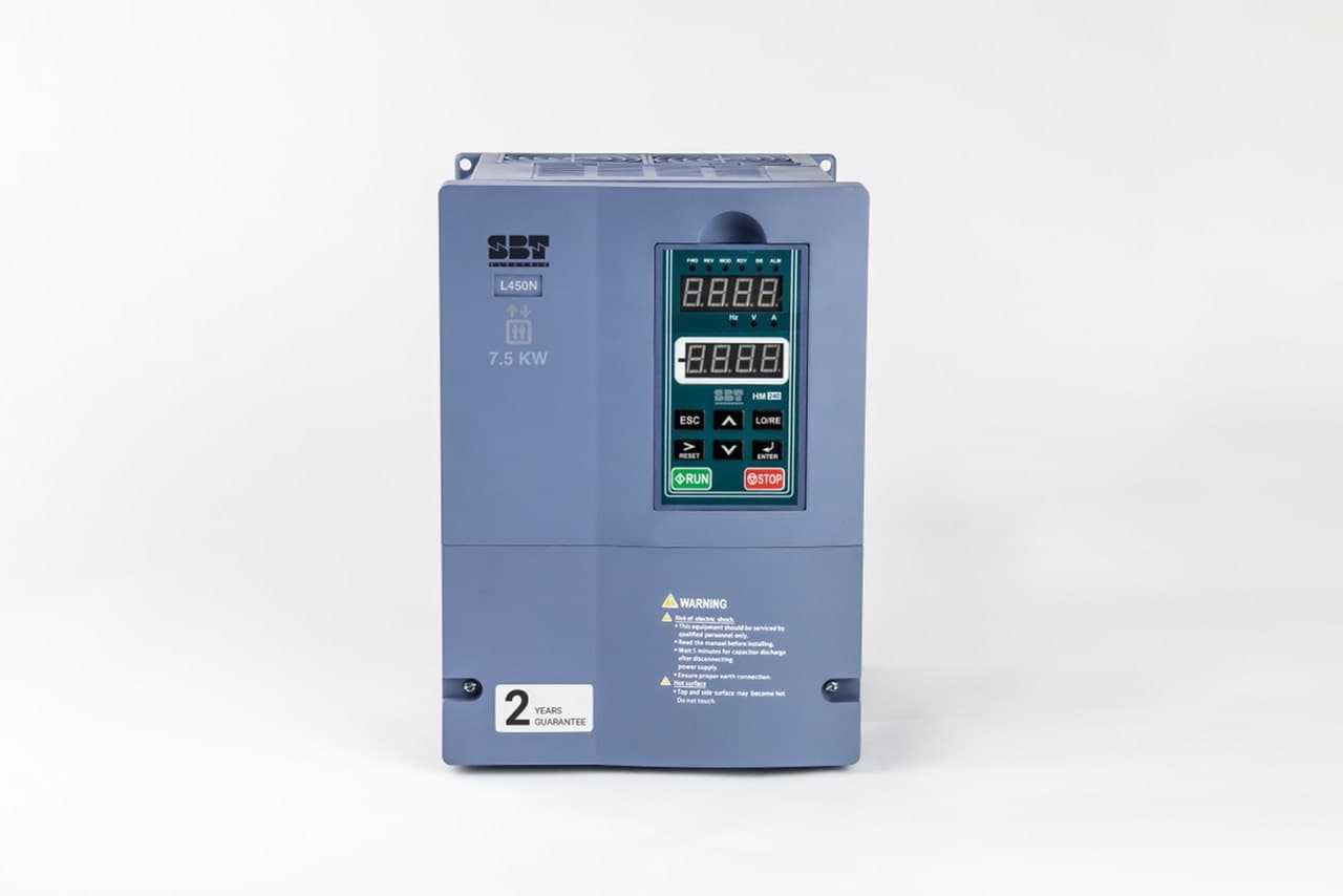 Drive of a three-phase industrial electric motor with a power of 5.5 kW, model SBT-I340