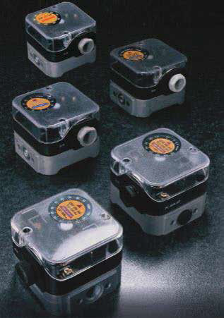 Gas & air pressure switch